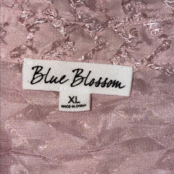 BLUE BLOSSOM button front pink fringe textured top XL NWT - Picture 4 of 9